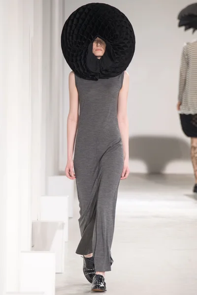 Look 45